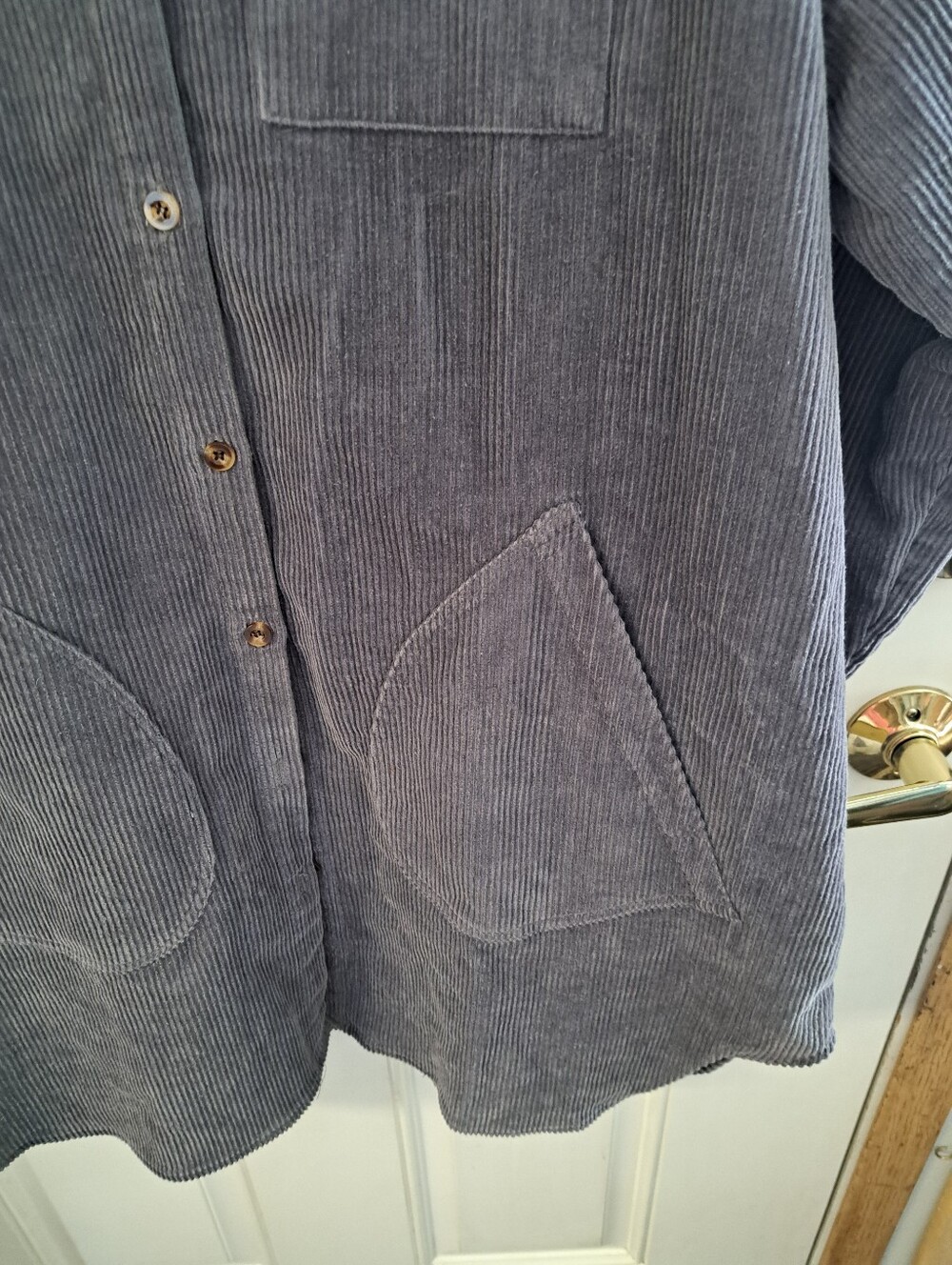 MINIBEE Women's Grey Corduroy Button-Up Shacket - Picture 7 of 7